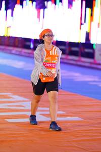 BIB: 28912
                            <button type="button" onclick="openModal(23075308)" class="btn btn-primary btn-sm float-right btn-popup" data-toggle="modal" data-target=".modal-high-quality">
                        <i class="fas fa-shopping-cart"></i> Add to Cart
                    </button>
                                            <button type="button" onclick="isThisMe(23075308, true)" class="btn btn-success btn-sm float-right btn-popup btn-isme hidden" data-toggle="tooltip" data-placement="bottom" title="นี่คือรูปของคุณใช่ไหม คลิกที่นี่เพื่อเอาเข้าอัลบั้ม">
                        <i class="fas fa-plus"></i> Add to album
                    </button>
                    <button type="button" onclick="isThisMe(23075308, false)" class="btn btn-warning btn-sm float-right btn-popup btn-isnotme hidden">
                        <i class="fas fa-ban"></i> Remove from album
                    </button>